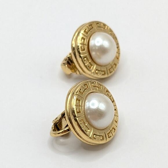 Vintage Givenchy Gold Tone Cabochon Faux Pearl Logo Round Clip On Earrings .5in - Picture 3 of 6